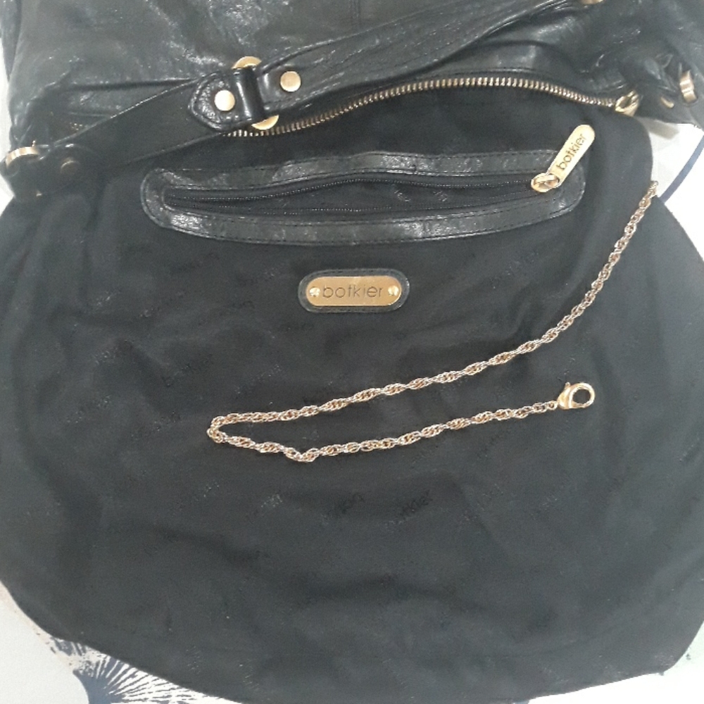 Botkier Hobo Bag Excellent Condition - image 6
